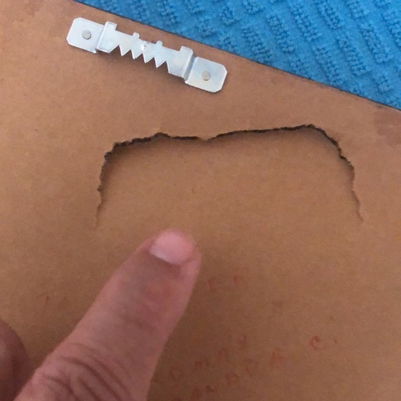 Vintage 1979 Embroidered Wood Hanging Frame - Picture 5 of 5